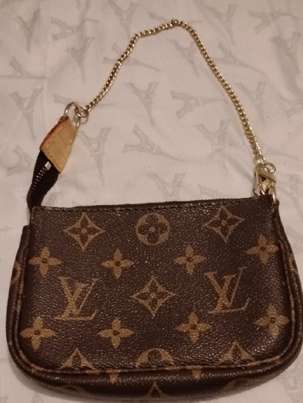 Louis Vuitton Canvas Monogram Mini Pochette Accessories AR0048 w/Gold Logo Chain